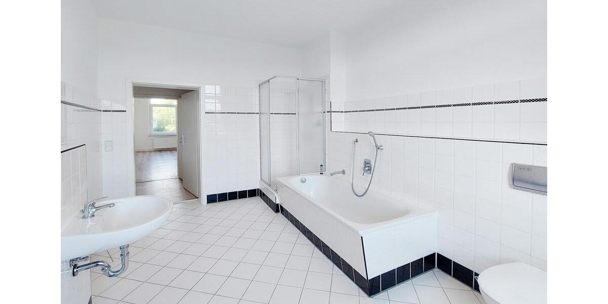 Etagenwohnung Chemnitz Kapellenberg - 2 Zimmer, 75 m&sup2;, 415&euro; | Angebot:26040153