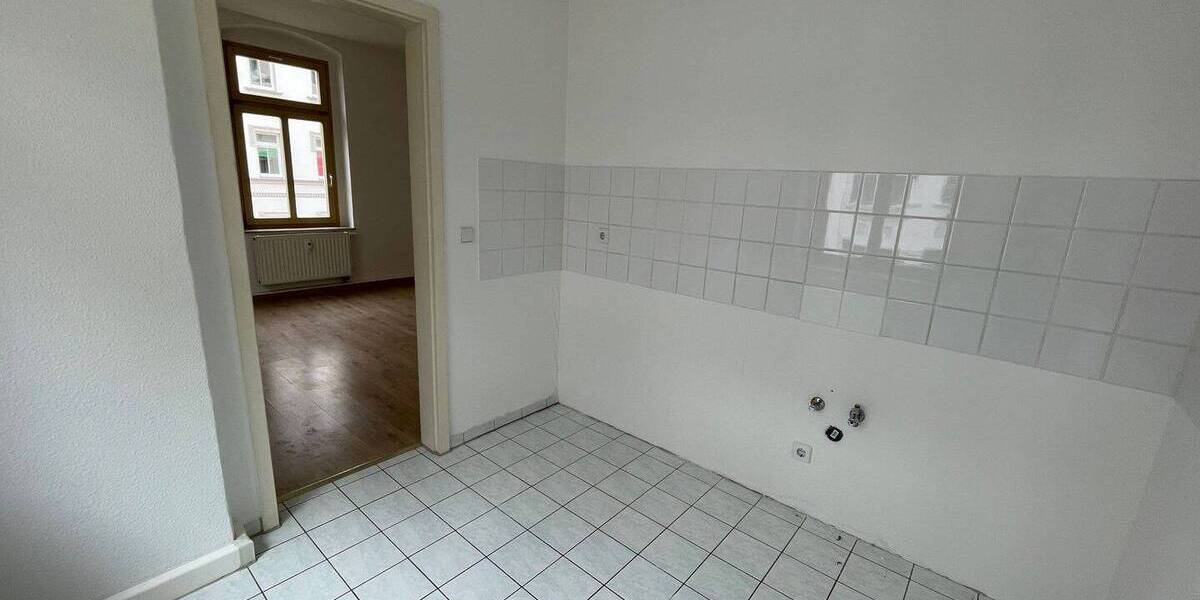 Etagenwohnung Chemnitz Lutherviertel - 2 Zimmer, 44 m&sup2;, 254&euro; | Angebot:26843675