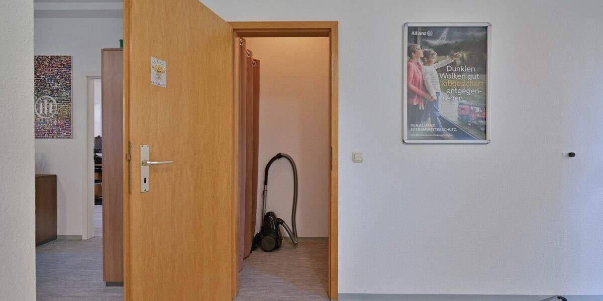 Gewerbeobjekt Chemnitz OT Wittgensdorf Wittgensdorf - 3 Zimmer, 84 m&sup2;, 200&euro; | Angebot:26319868