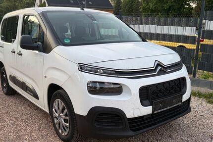 Citroen Berlingo 164.000 km 8.900 &euro; Chemnitz 09114