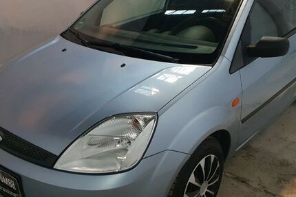 Ford Fiesta 96.591 km 590 € Chemnitz 09114