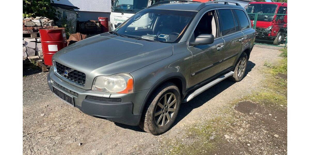 Volvo XC90 233.000 km 2.900 &euro; Zwönitz 08297
