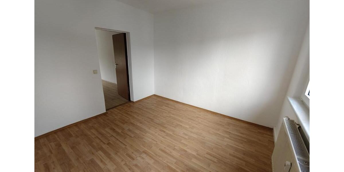 Etagenwohnung Zschopau - 2 Zimmer, 46 m&sup2;, 30.000&euro; | Angebot:27098950