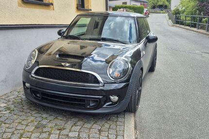 Mini Cooper S Coupé 182.446 km 4.000 &euro; Thum 09419