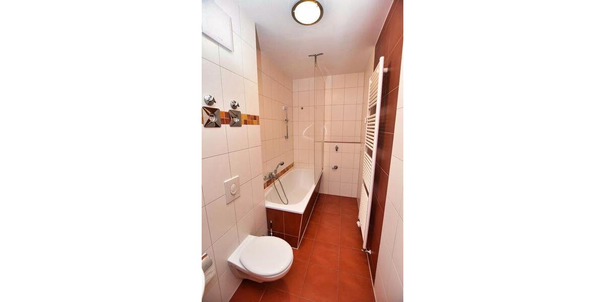Dachgeschoßwohnung Chemnitz Altendorf - 2 Zimmer, 55 m&sup2;, 330&euro; | Angebot:26263479