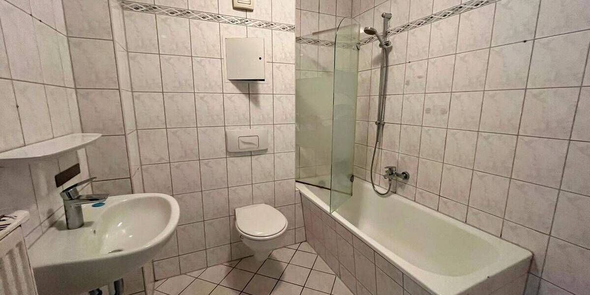 Etagenwohnung Chemnitz Kaßberg - 3 Zimmer, 86 m&sup2;, 520&euro; | Angebot:26834652