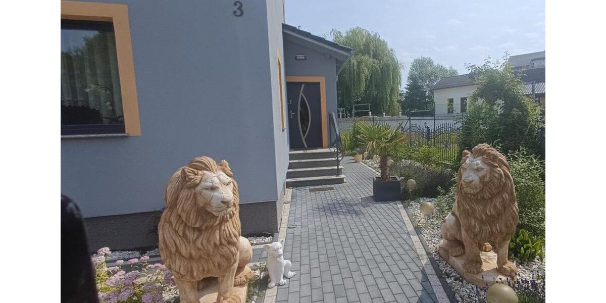 Freistehendes großes Einfamilienhaus Zweifamilienhaus kernsaniert 7 zimmer