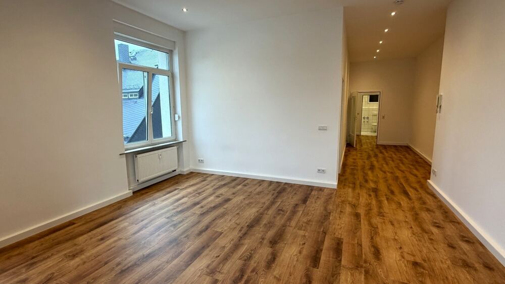Moderne großzügige 1-Zimmer Wohnung im 3.OG mit großem Balkon - Etagenwohnung Mittweida Rößgen | Angebot:26963771