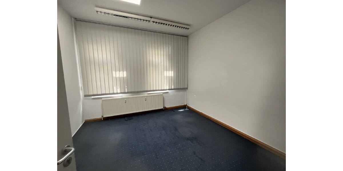 Gewerbeobjekt Chemnitz Adelsberg - 8 Zimmer, 2 m&sup2;, 1.950.000&euro; | Angebot:25738629
