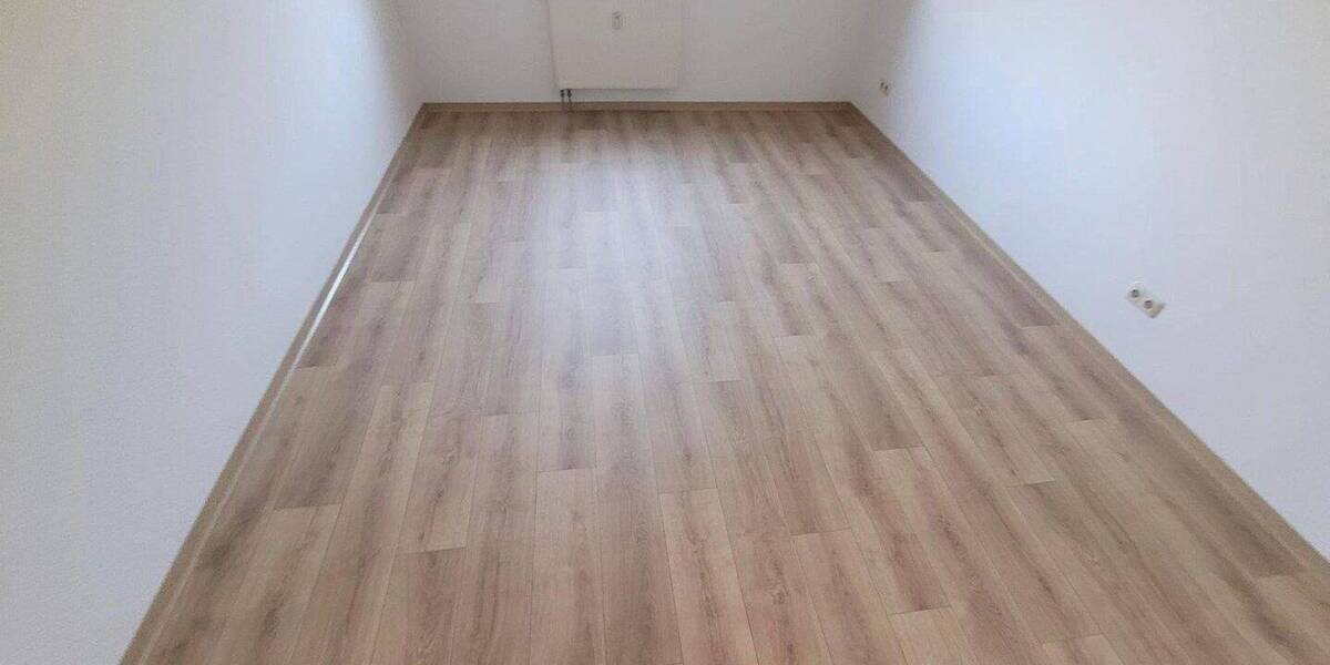 Mehrfamilienhaus, Wohnhaus Chemnitz Reichenhain - 3 Zimmer, 78 m&sup2;, 150.000&euro; | Angebot:26760048