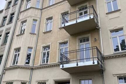 Wohnung Chemnitz Yorckgebiet - 2 Zimmer, 76 m&sup2;, 456&euro; | Angebot:26843674