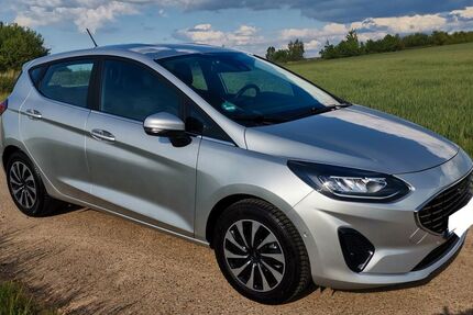 Ford Fiesta 4.657 km 15.500 &euro; Limbach-Oberfrohna 09212
