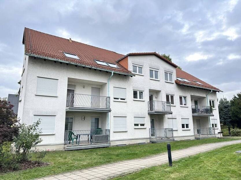 Frisch renoviert! 2-Raumwhg. mit Balkon, TG-Stpl. (duplex, saniert), Neubau 1997! Leerstand! 2 zimmer