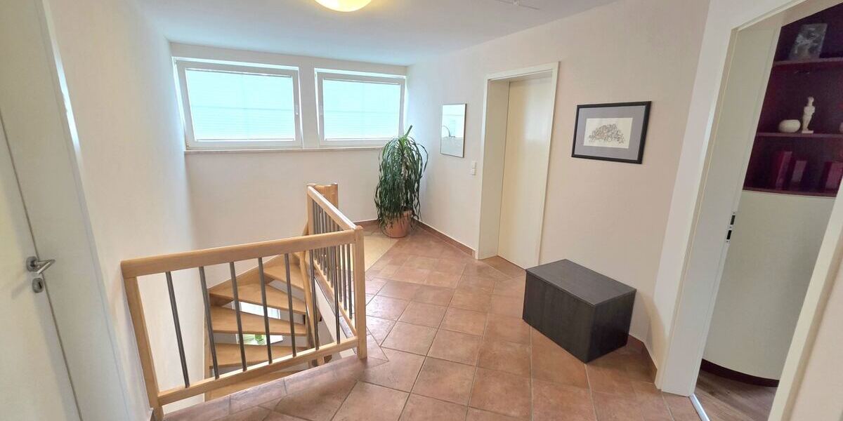 Exklusives Einfamilienhaus mit Doppelgarage, Gartensauna, Kamin und überdachtem Pool! - Einfamilienhaus Frankenberg Sachsenburg | Angebot:27234638