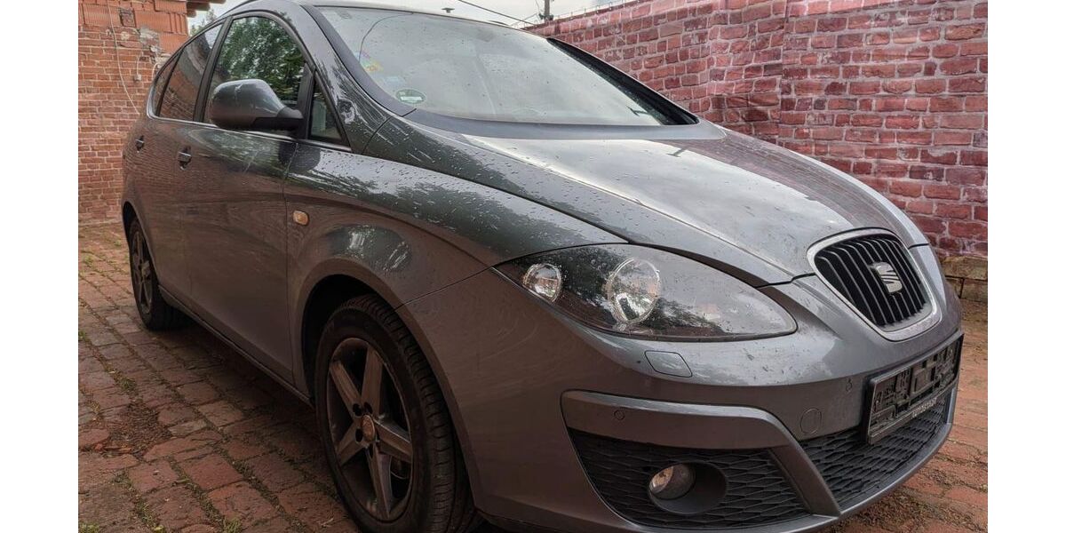Seat Altea 235.647 km 2.790 &euro; Chemnitz 09116