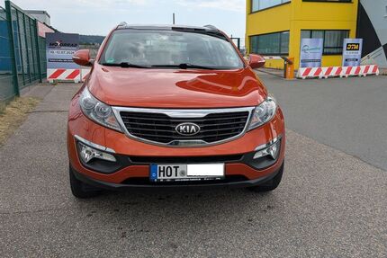 Kia Sportage 140.000 km 9.999 &euro; Gersdorf 09355