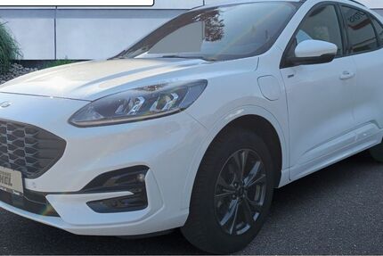 Ford Kuga 42.257 km 26.590 &euro; Hartmannsdorf 09232