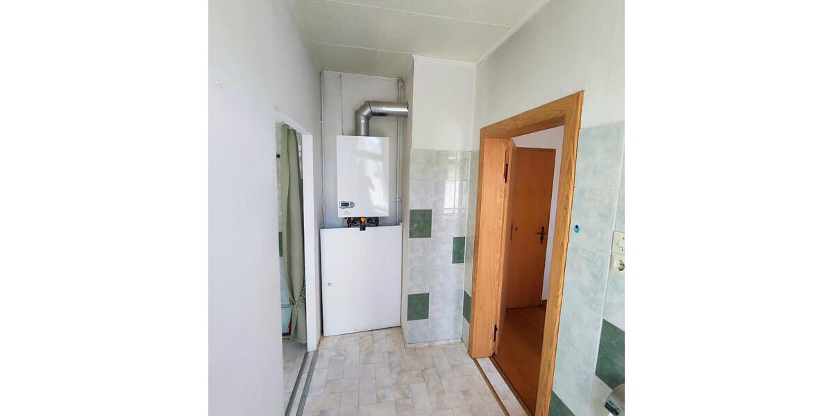 Reihenhaus Hartha - 9 Zimmer, 140 m&sup2;, 99.000&euro; | Angebot:26858167