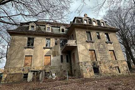 Haus zum Kaufen in Chemnitz Reichenhain 500.000 € 800 m² 43 zimmer