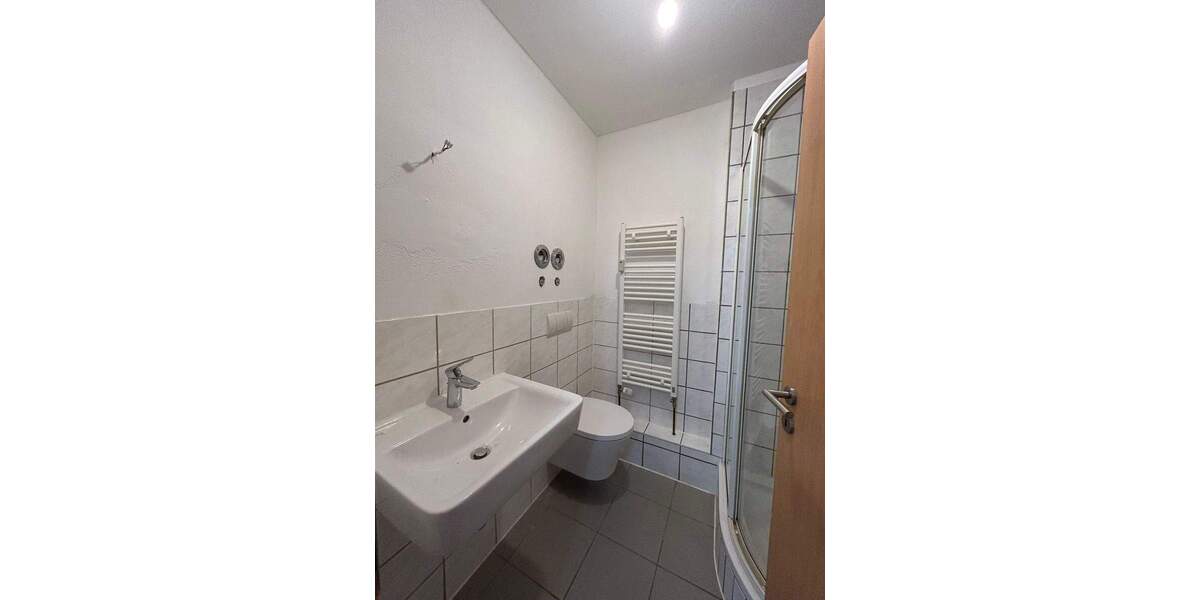 VERKAUF: Solides Investment mit Potential zur Wertsteigerung! 2 zimmer