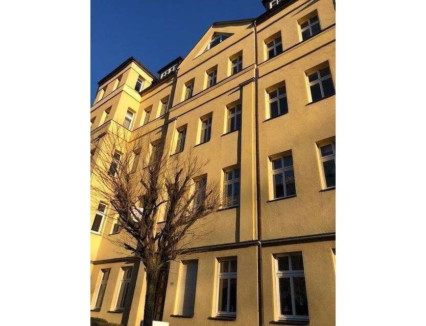 Wohnung zum Mieten in Chemnitz 352 € 63.95 m²