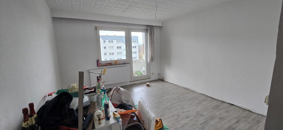 Etagenwohnung Mülsen - 4 Zimmer, 70 m&sup2;, 395&euro; | Angebot:26226444