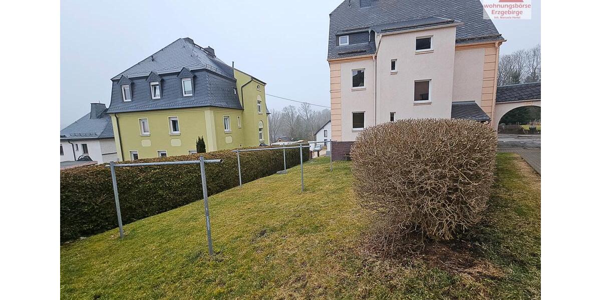 3-Raum-Wohnung in Randlage von Lößnitz im Dachgeschoss 3 zimmer