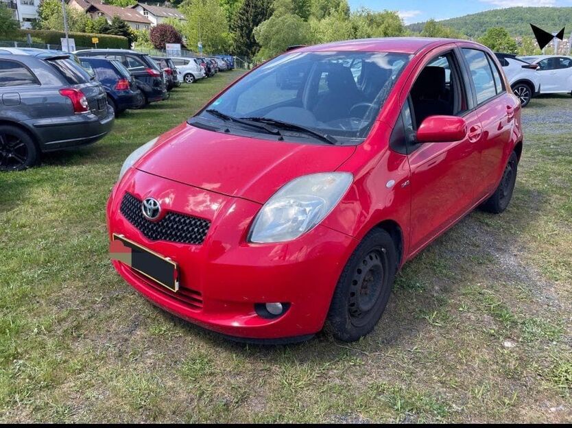 Yaris