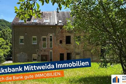 Teilsaniertes 2- Familienhaus mit Ausbaureserve und großem Grundstück in ruhiger Lage! - Haus Waldheim | Angebot:26905386