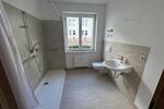 Frisch renovierte 3-Raum-Wohnung mit Balkon und bodentiefer Dusche! - Erdgeschoßwohnung Frankenberg | Angebot:27302075