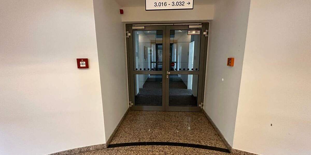 Gewerbeobjekt Chemnitz Zentrum - 8 Zimmer, 350 m&sup2;, 2.800&euro; | Angebot:25815926