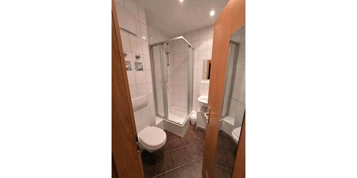 Erdgeschoßwohnung Chemnitz Hilbersdorf - 2 Zimmer, 33 m&sup2;, 200&euro; | Angebot:26232893