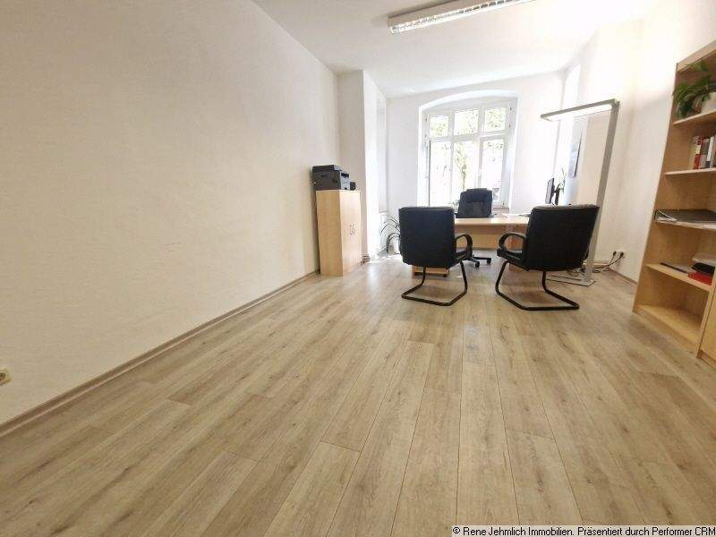 Kleines Büro auf dem Kaßberg zimmer