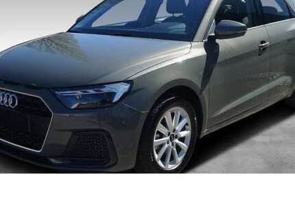 Audi A1 1.999 km 24.950 &euro; Chemnitz 09113