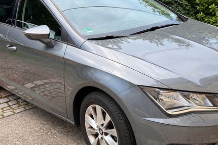 Seat Leon 152.000 km 10.500 &euro; Hohenstein-Ernstthal 09337