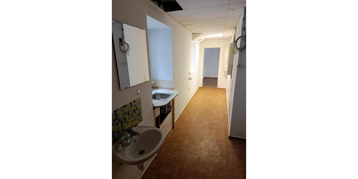 Gewerbeobjekt Chemnitz Adelsberg - 400&euro; | Angebot:26112997