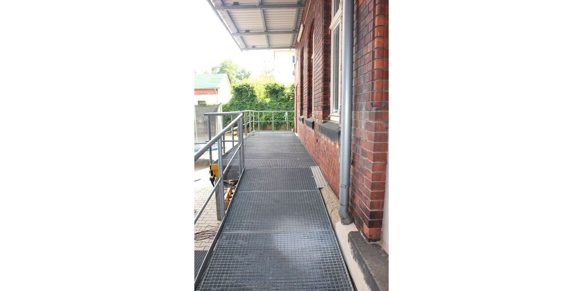 BüroGewerberäume im historischen Postamt von Hainichen 4 zimmer