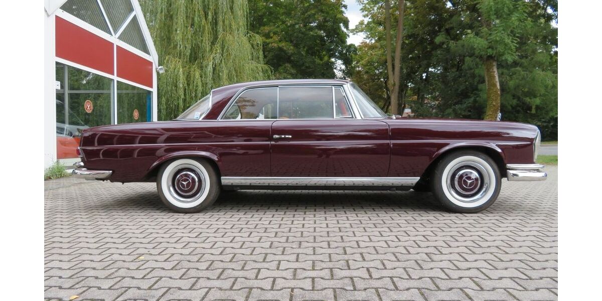 Mercedes-Benz 220 85.000 km 44.990 &euro; Chemnitz 09127