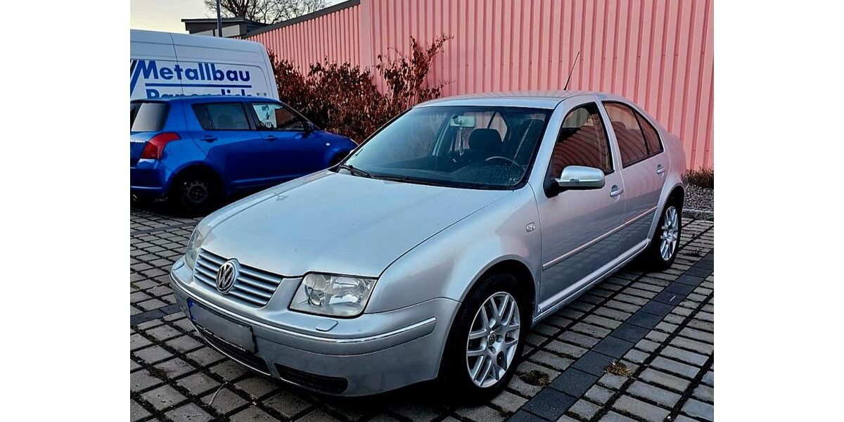 VW Bora 194.500 km 2.290 &euro; Frankenberg 09669