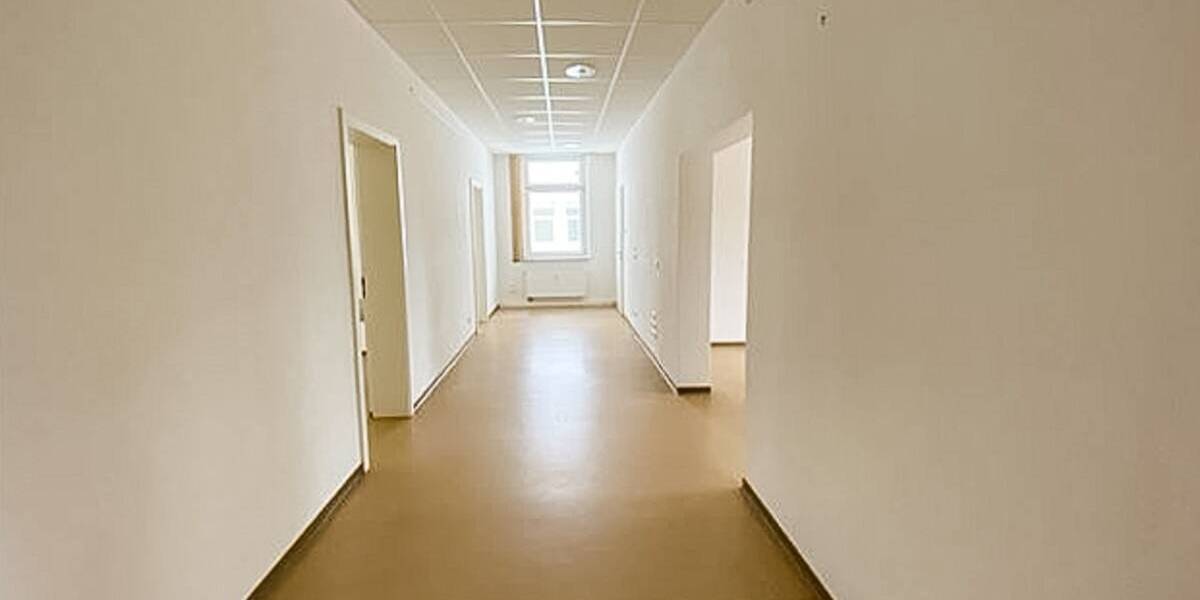 Gewerbeobjekt Zschopau - 3 Zimmer, 382 m&sup2;, 2.500&euro; | Angebot:25688262