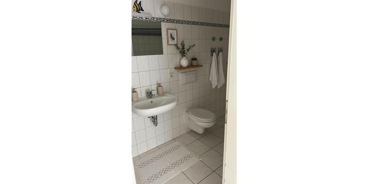 Etagenwohnung Glauchau - 3 Zimmer, 60 m&sup2;, 355&euro; | Angebot:26368561