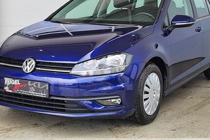 VW Golf 32.890 km 15.499 &euro; Oberlungwitz 09353