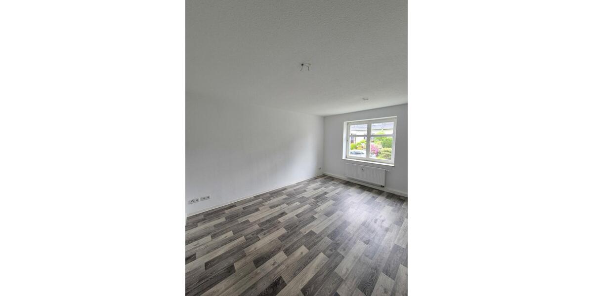 Erdgeschoßwohnung Chemnitz Klaffenbach - 2 Zimmer, 52 m&sup2;, 326&euro; | Angebot:26161465