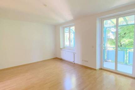 Wohnung Chemnitz Sonnenberg - 2 Zimmer, 56 m&sup2;, 295&euro; | Angebot:26875647