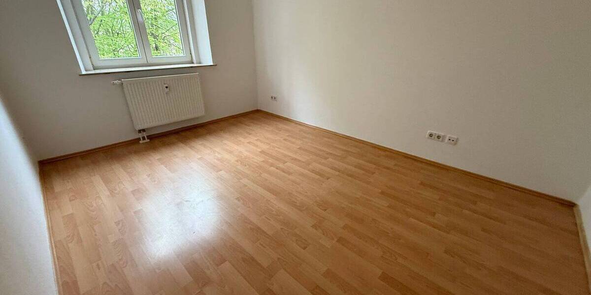 Etagenwohnung Chemnitz Sonnenberg - 2 Zimmer, 51 m&sup2;, 270&euro; | Angebot:26043623