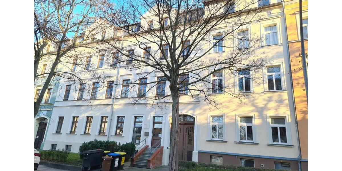 Dachgeschoßwohnung Chemnitz Ebersdorf - 3 Zimmer, 117 m&sup2;, 650&euro; | Angebot:26252642