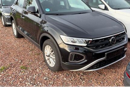 VW T-Roc 32.515 km 22.199 &euro; Chemnitz - Mittelbach 09224