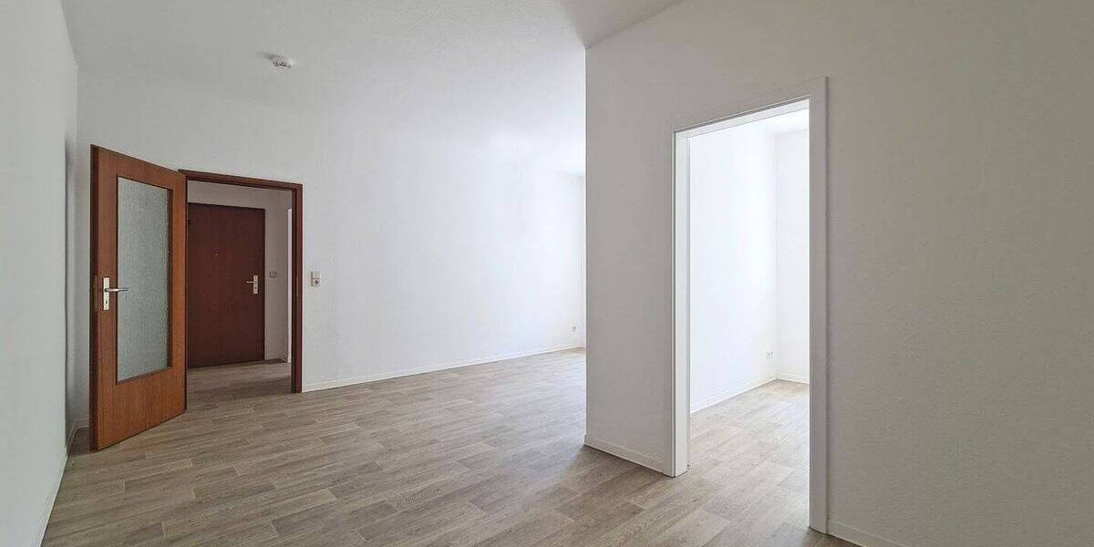 Etagenwohnung Chemnitz Sonnenberg - 1 Zimmer, 54 m&sup2;, 245&euro; | Angebot:26824939