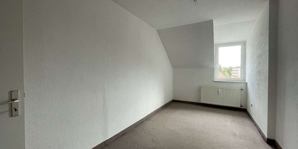 3 Raumwohnung mit modernem Bad in guter Wohnlage von Altchemnitz! 3 zimmer