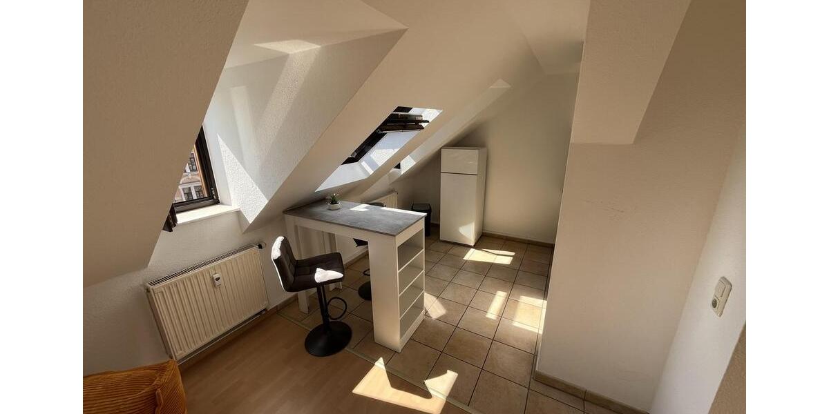 Dachgeschoßwohnung Chemnitz Kapellenberg - 2 Zimmer, 48 m&sup2;, 276&euro; | Angebot:26262072